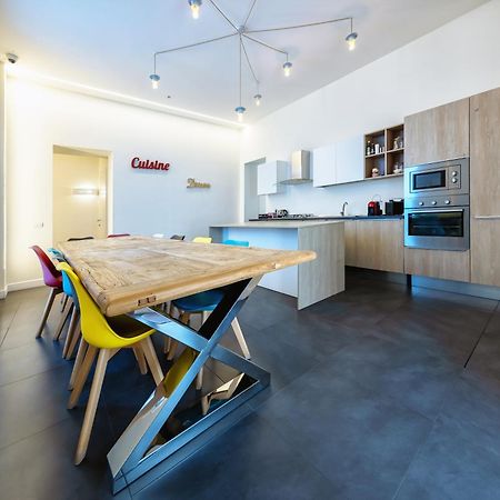 Napoli Squares Suites المظهر الخارجي الصورة
