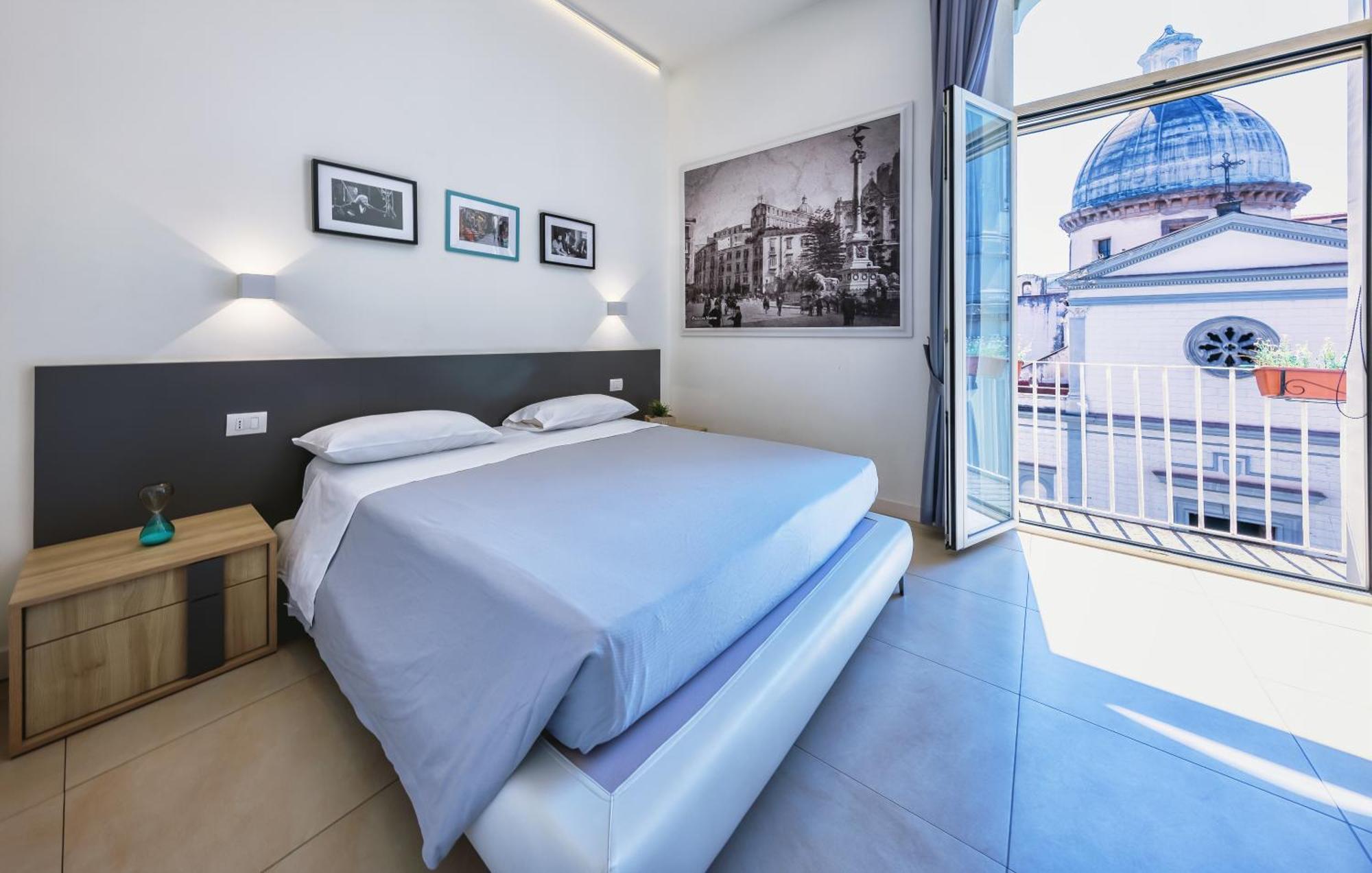 Napoli Squares Suites المظهر الخارجي الصورة