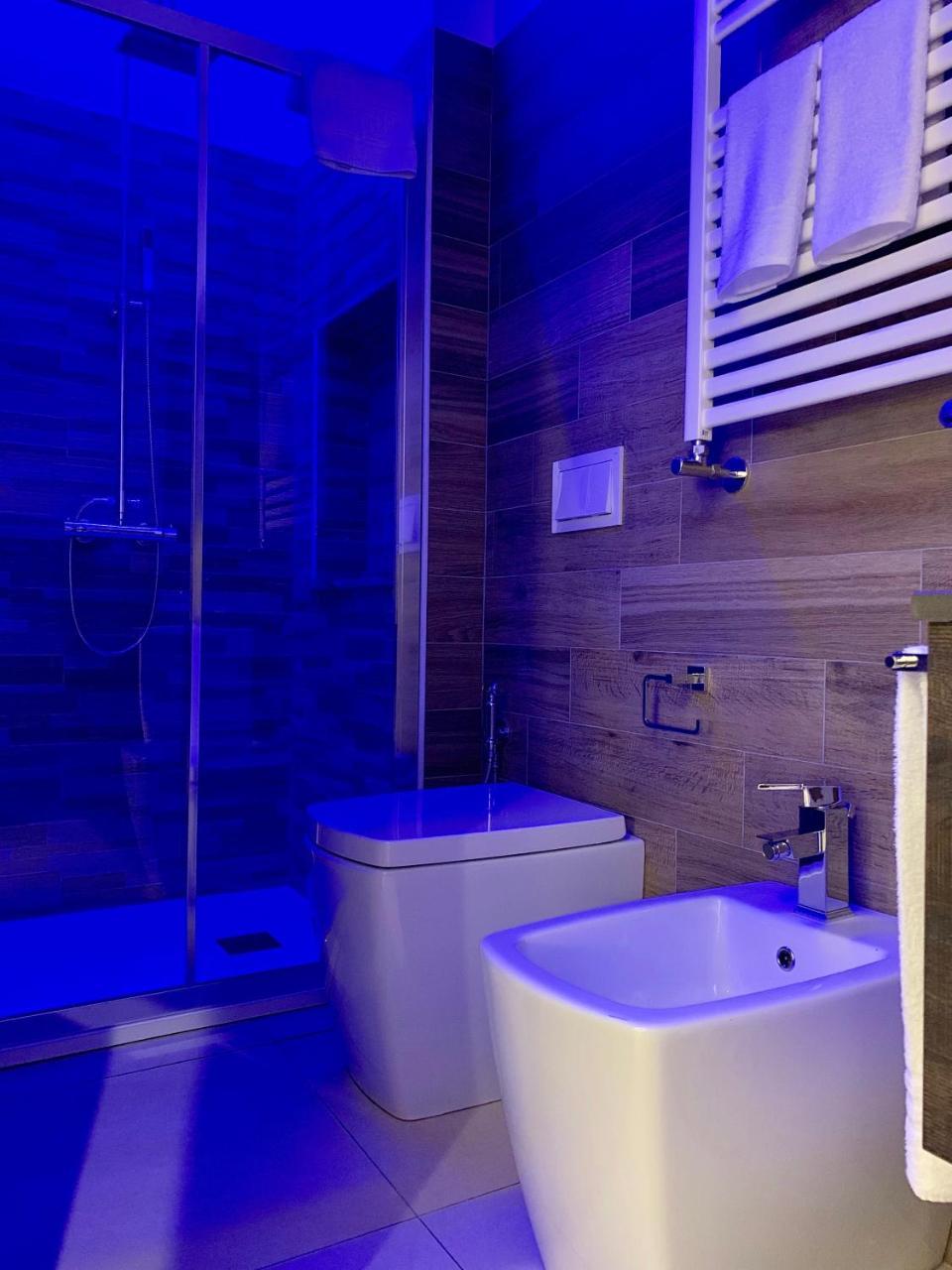 Napoli Squares Suites المظهر الخارجي الصورة