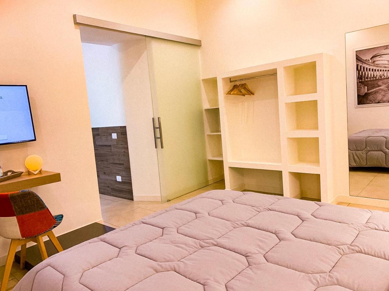 Napoli Squares Suites المظهر الخارجي الصورة