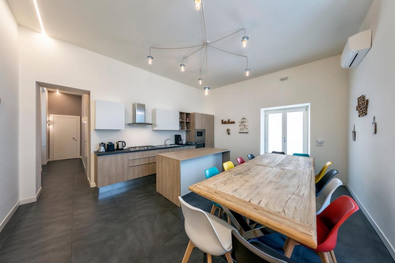Napoli Squares Suites المظهر الخارجي الصورة