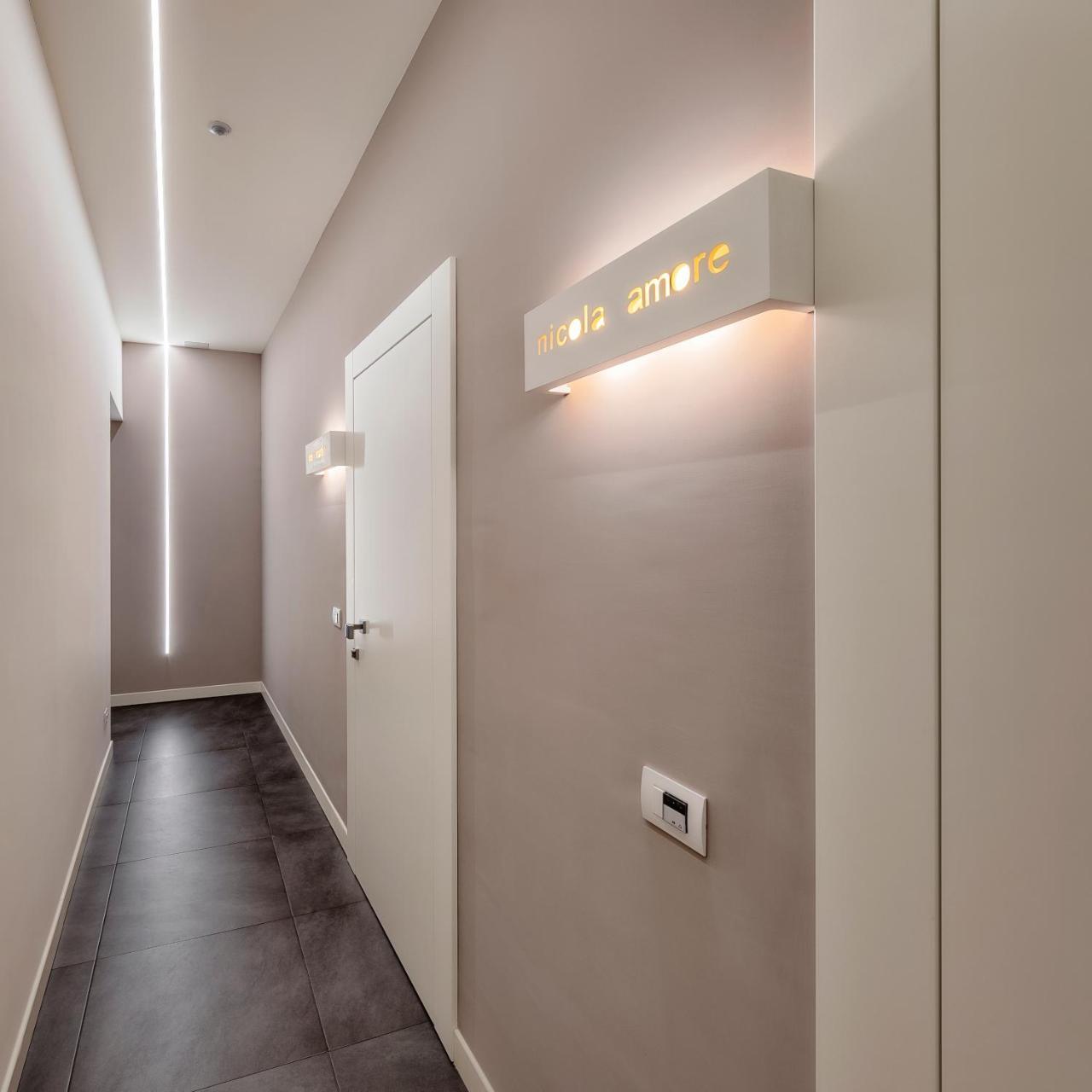 Napoli Squares Suites المظهر الخارجي الصورة